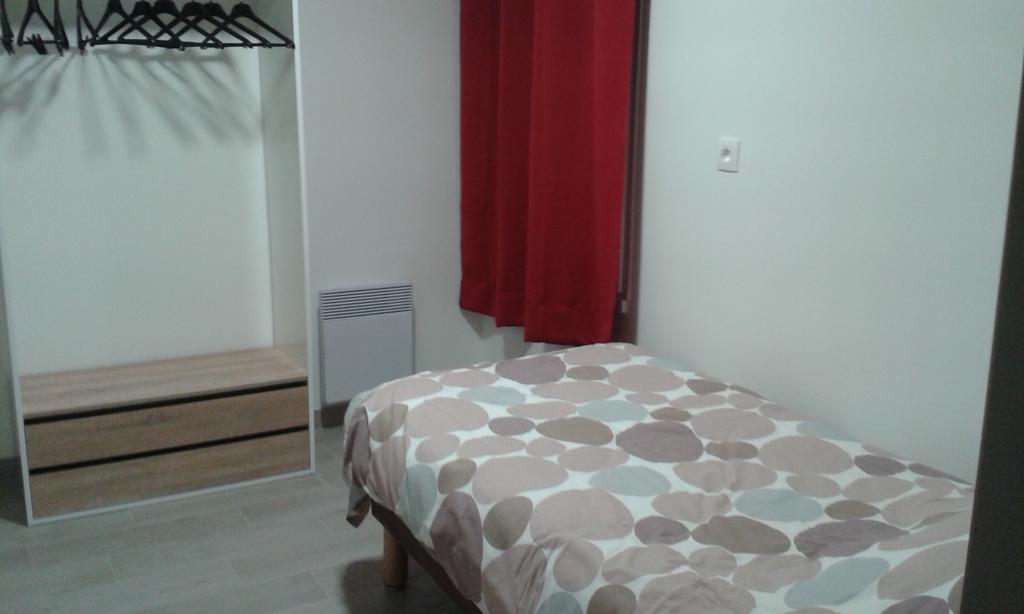 Fasthotel Angers Beaucouzé Room photo