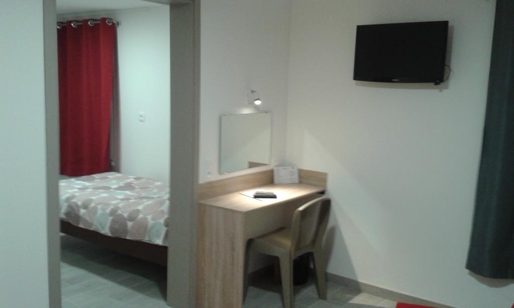 Fasthotel Angers Beaucouzé Room photo